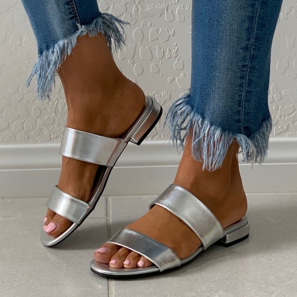 NIB Metallic Silver Double Band Kitten Heel Mule - Picture 4 of 8